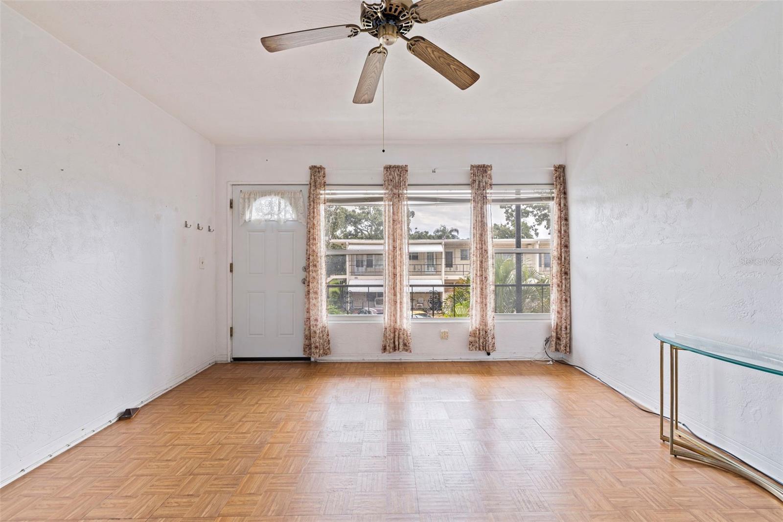 Image 12 of 25 For 4154 56th Street N 820
