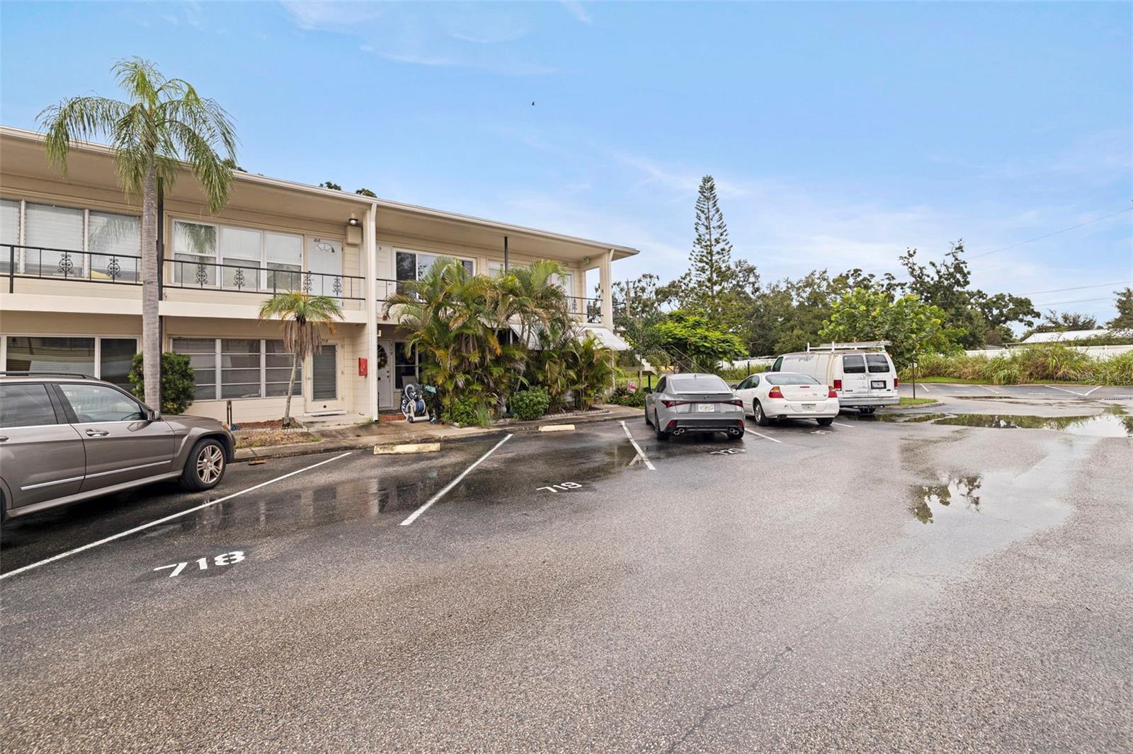 Image 2 of 25 For 4154 56th Street N 820