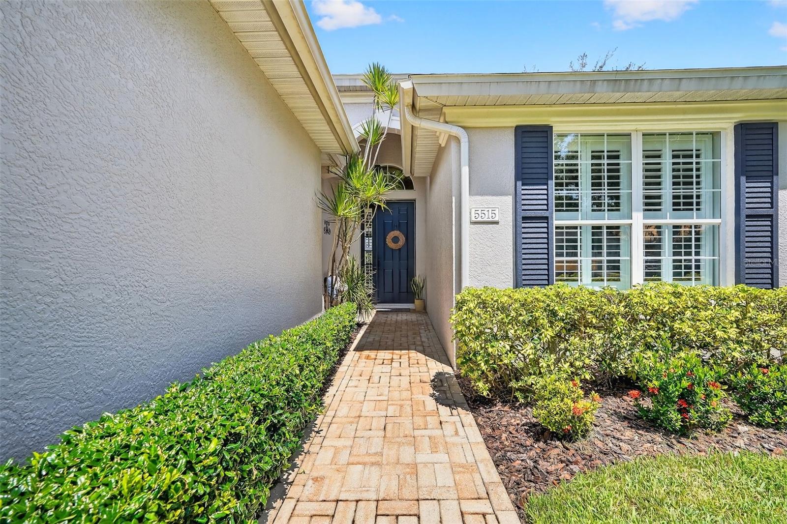 Image 4 of 81 For 5515 Simonton Street