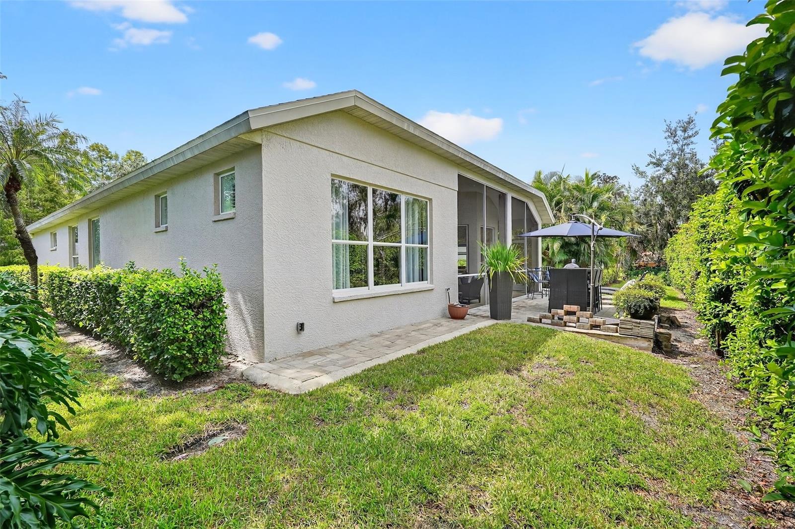 Image 48 of 81 For 5515 Simonton Street