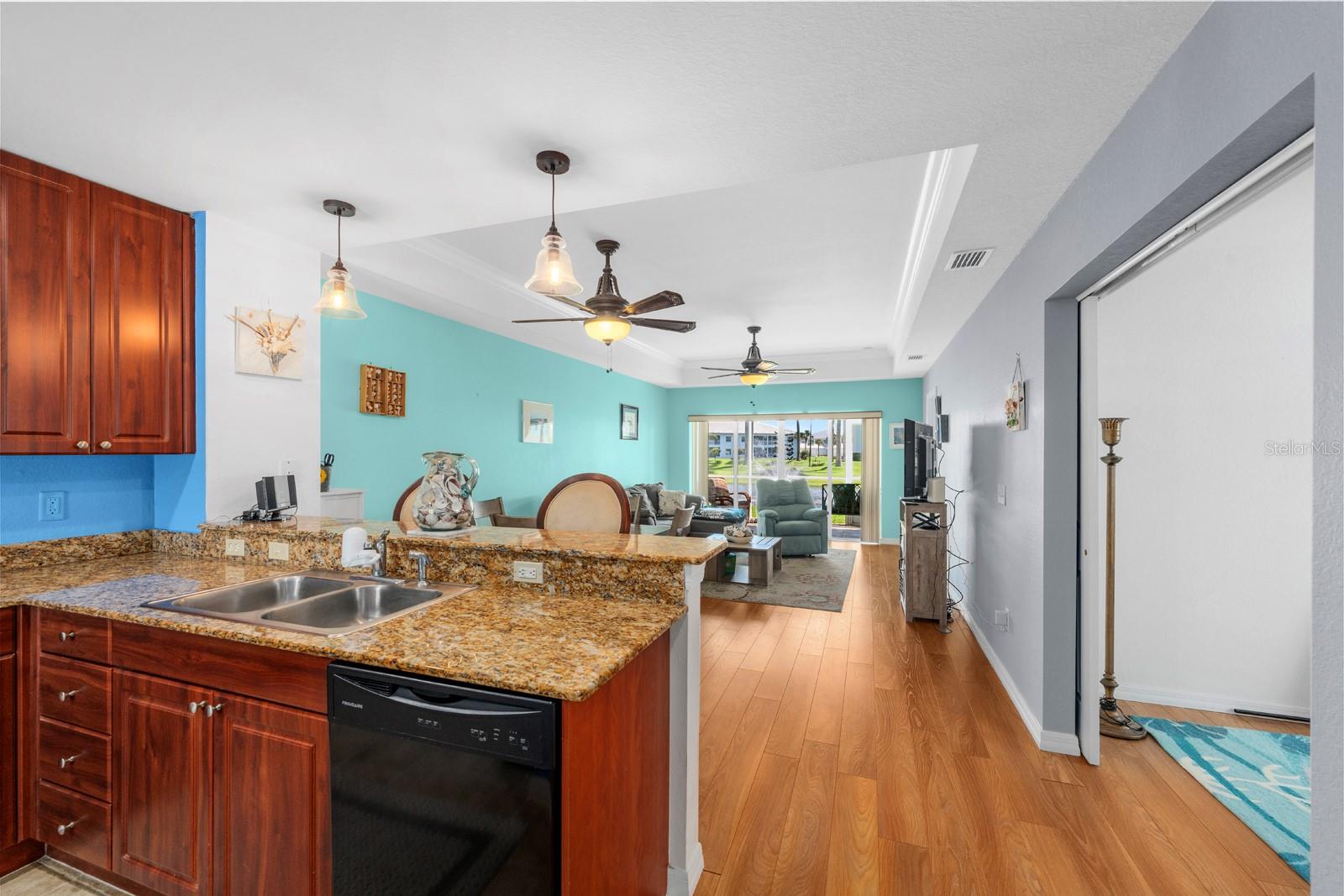 Image 8 of 30 For 5759 Sabal Trace Drive 104