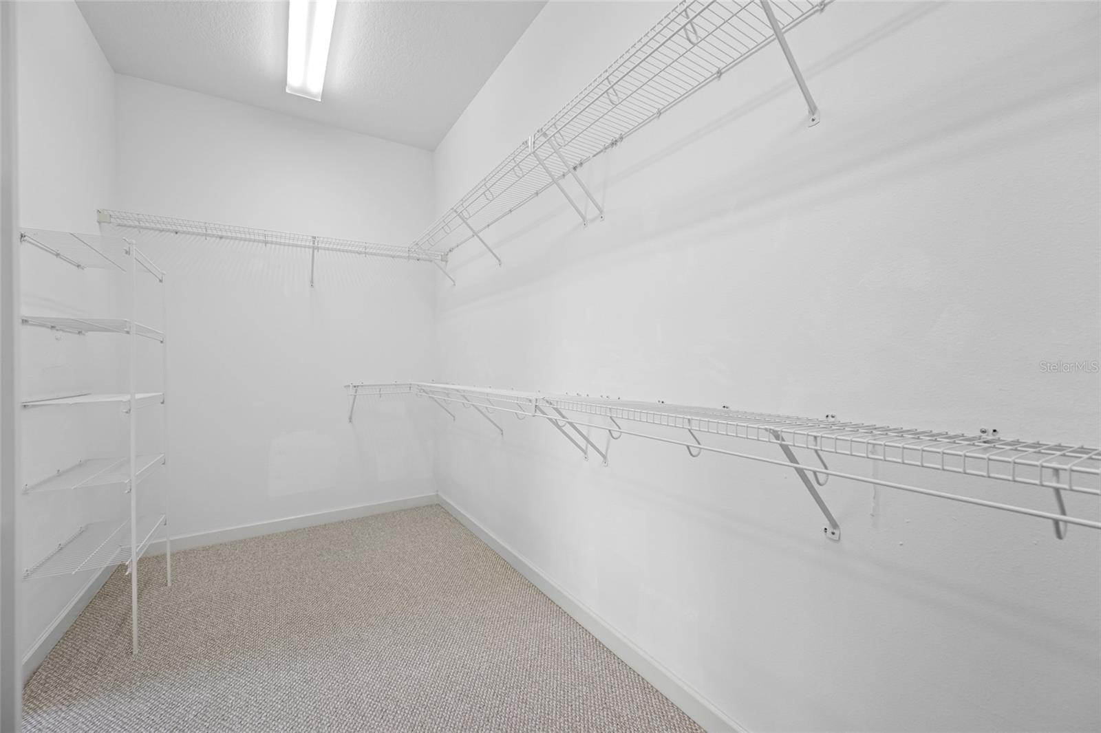 Image 23 of 50 For 7719 Aralia Way