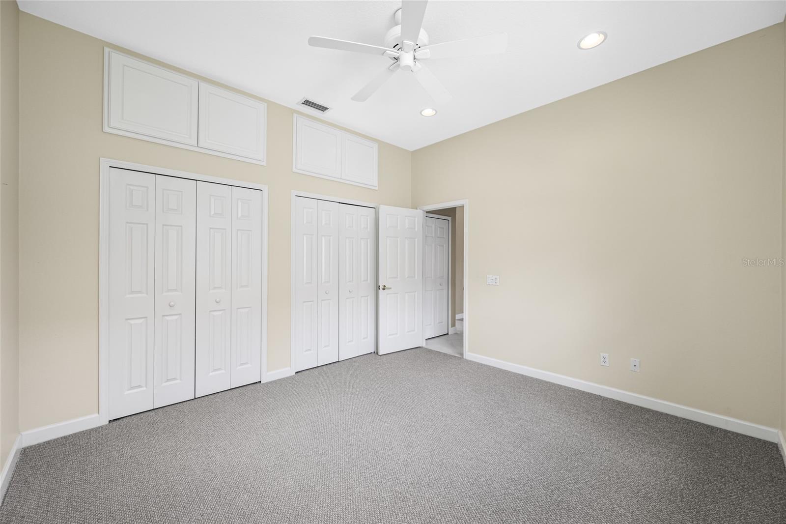 Image 29 of 50 For 7719 Aralia Way