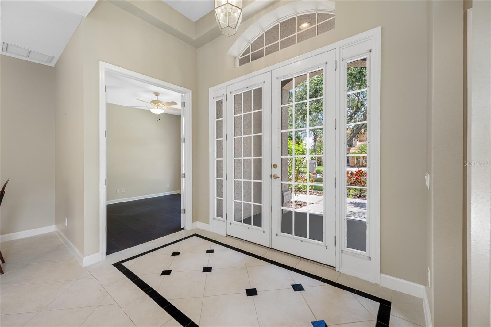 Image 30 of 50 For 7719 Aralia Way