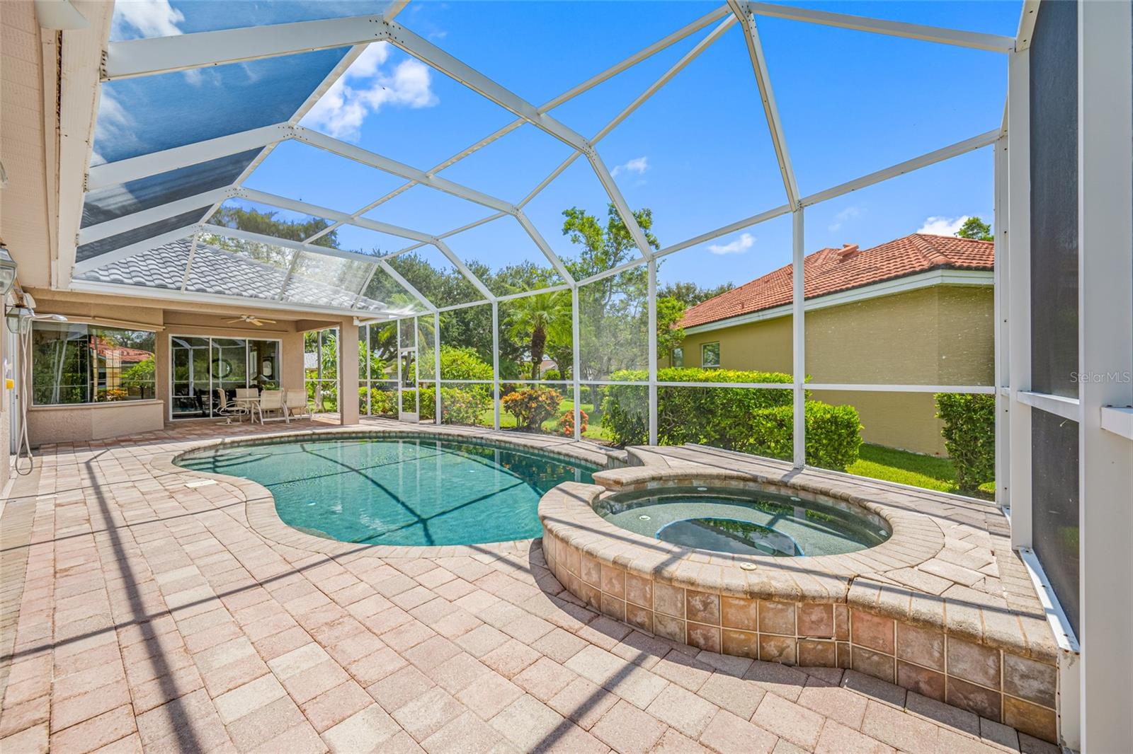 Image 35 of 50 For 7719 Aralia Way