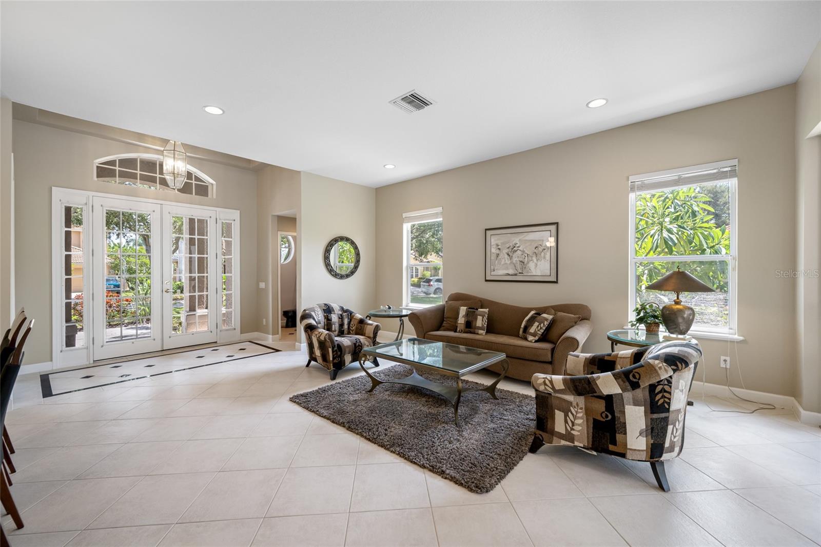 Image 6 of 50 For 7719 Aralia Way