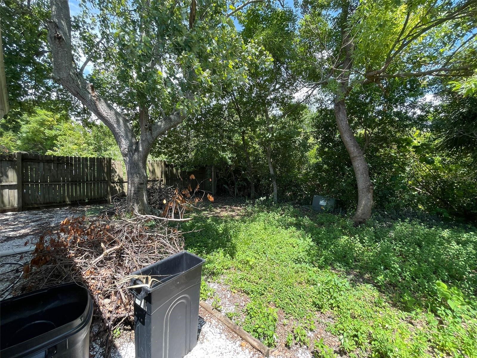 Image 19 of 22 For 3445 Atlantis Drive