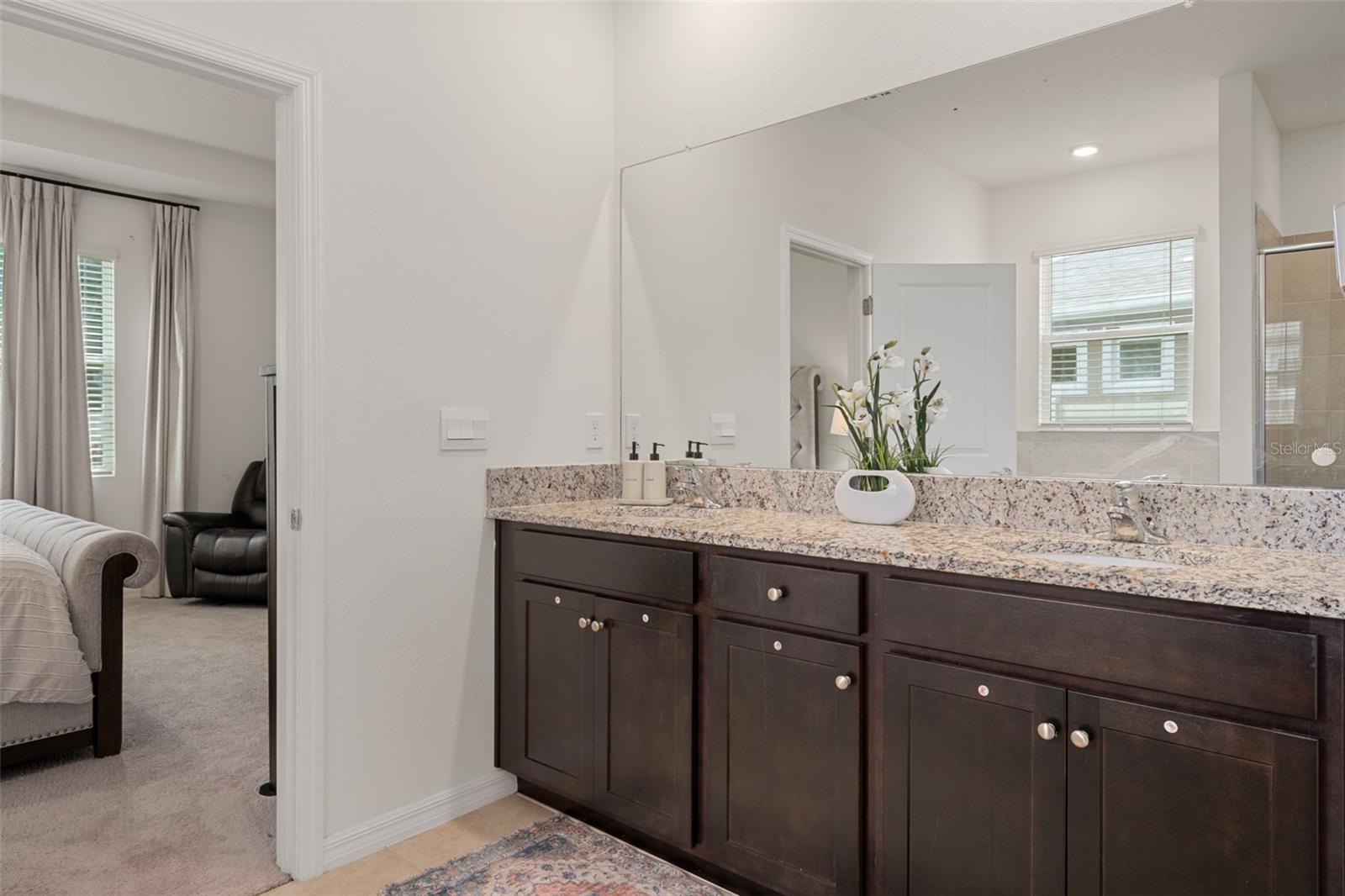 Listing photo id 28 for 8370 Wheat Stone Drive