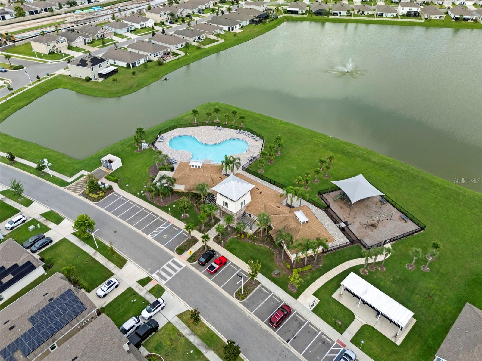 Listing photo id 43 for 8370 Wheat Stone Drive