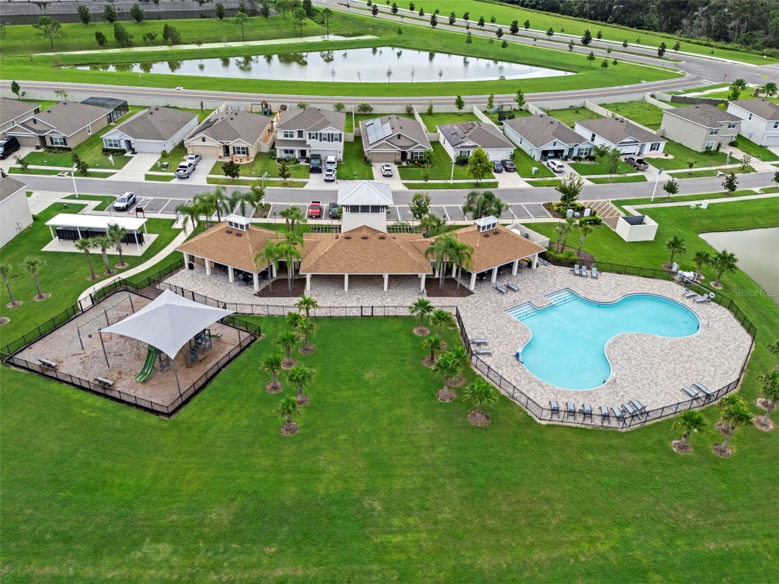 Listing photo id 45 for 8370 Wheat Stone Drive