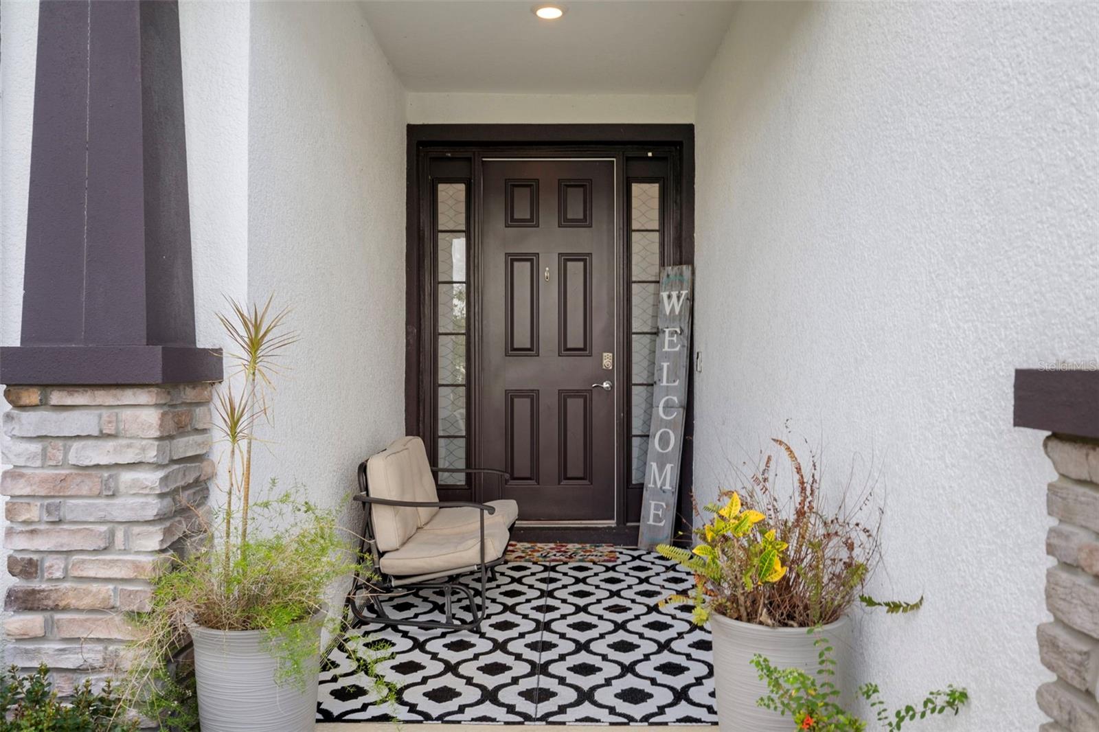 Listing photo id 3 for 8370 Wheat Stone Drive