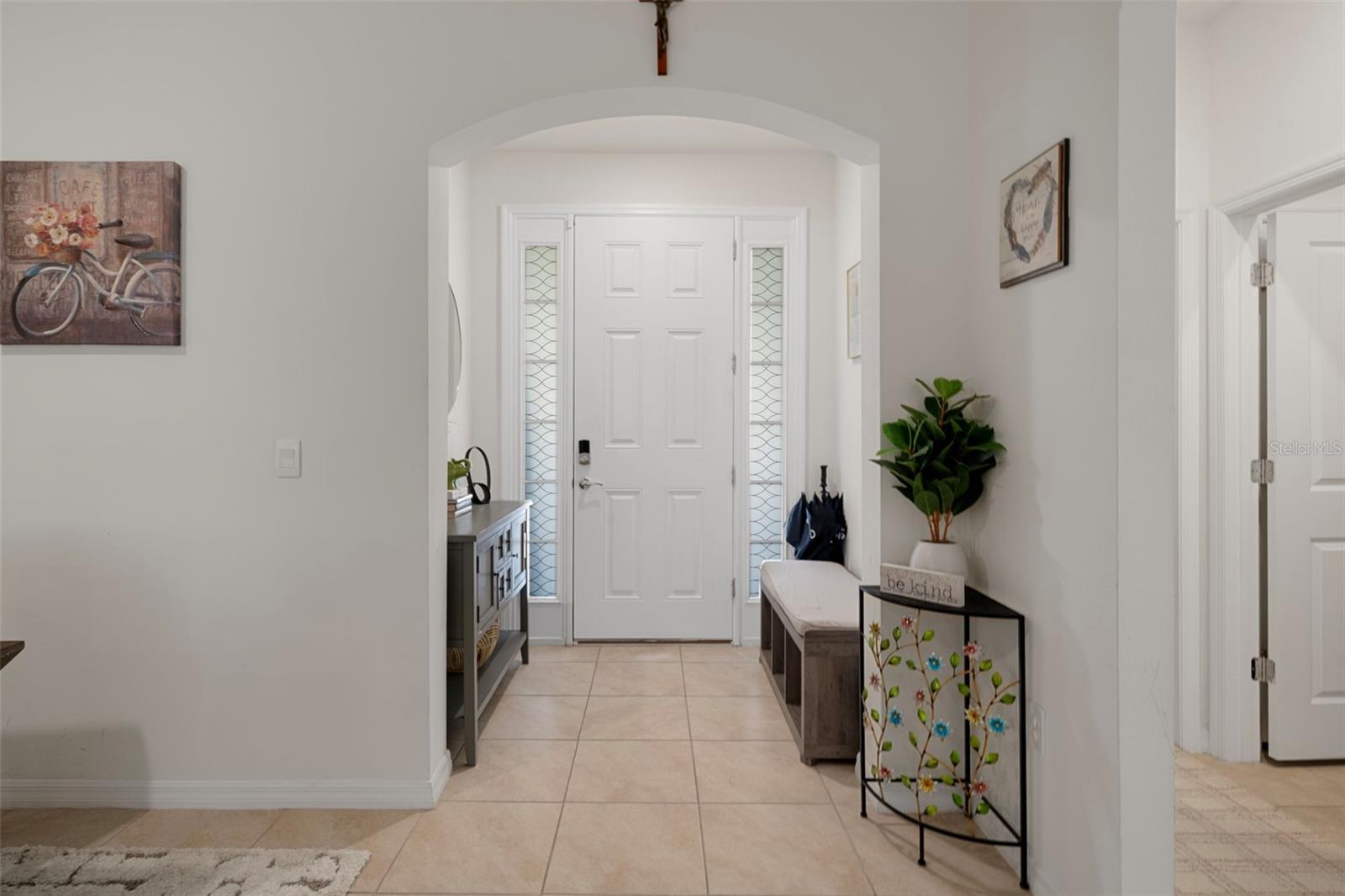 Listing photo id 6 for 8370 Wheat Stone Drive
