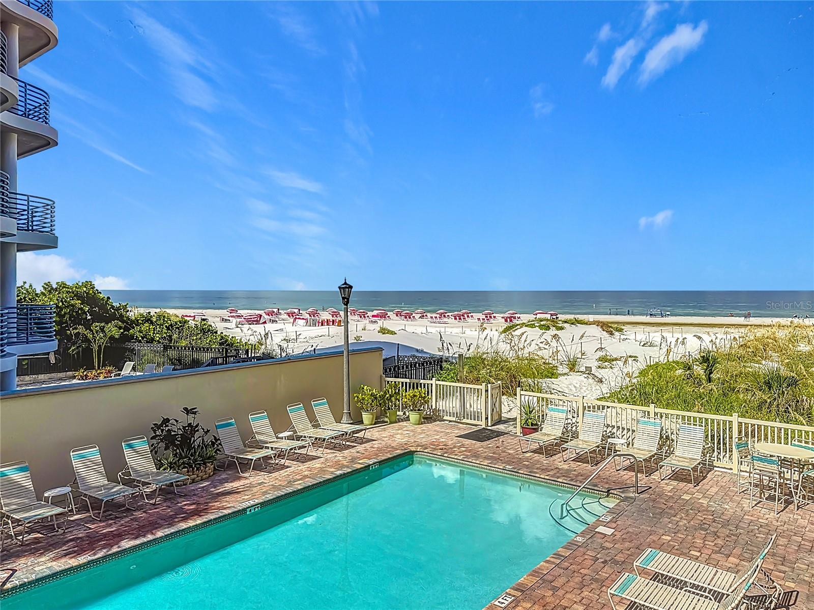 Details for 4000 Gulf Boulevard 204, ST PETERSBURG, FL 33706