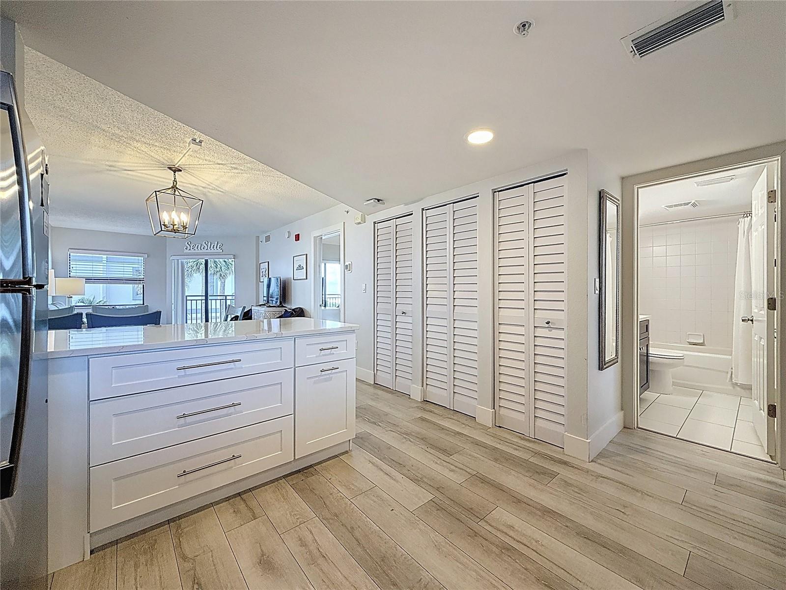 Image 10 of 52 For 4000 Gulf Boulevard 204