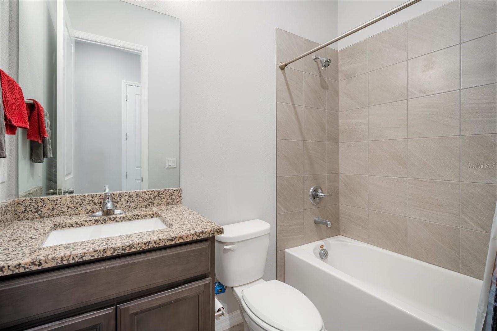 Image 20 of 27 For 5640 Trevesta Place