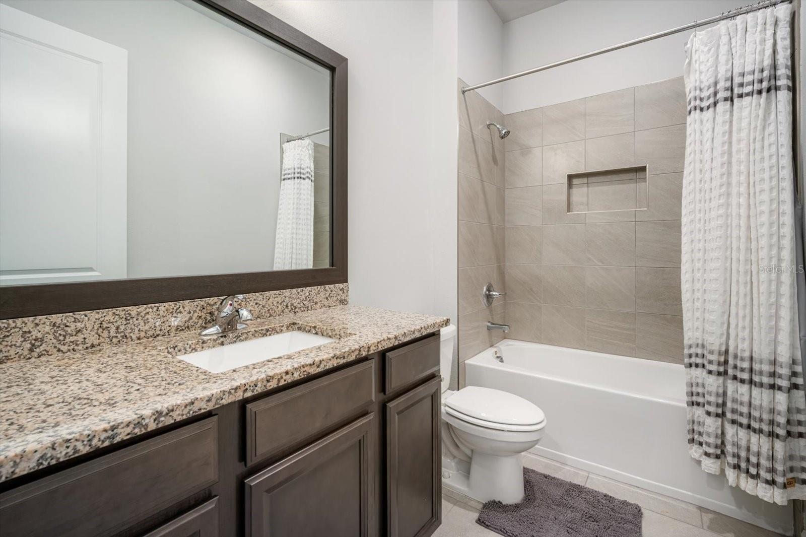 Image 23 of 27 For 5640 Trevesta Place