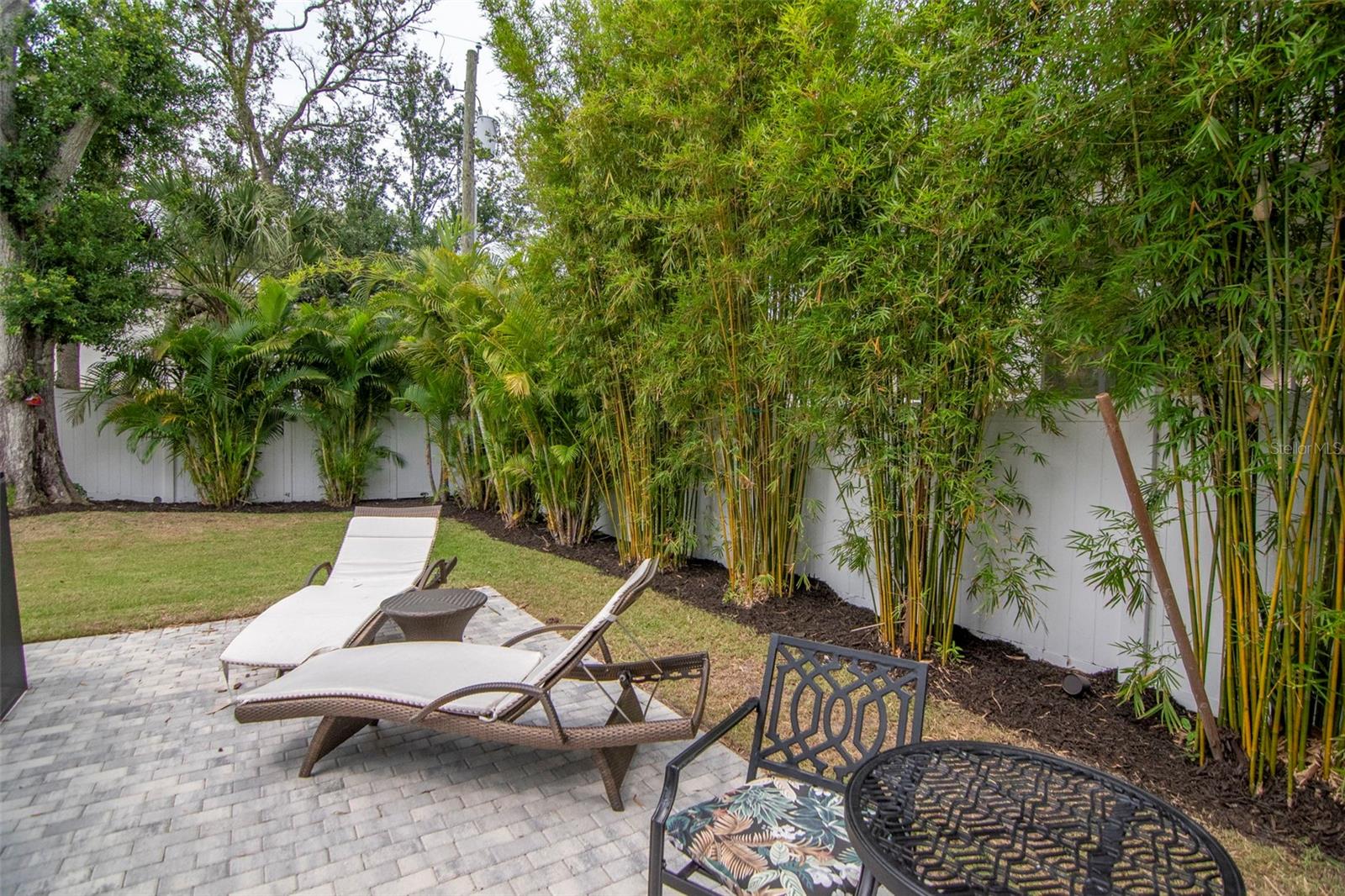 Listing photo id 41 for 4111 -a Swann Avenue