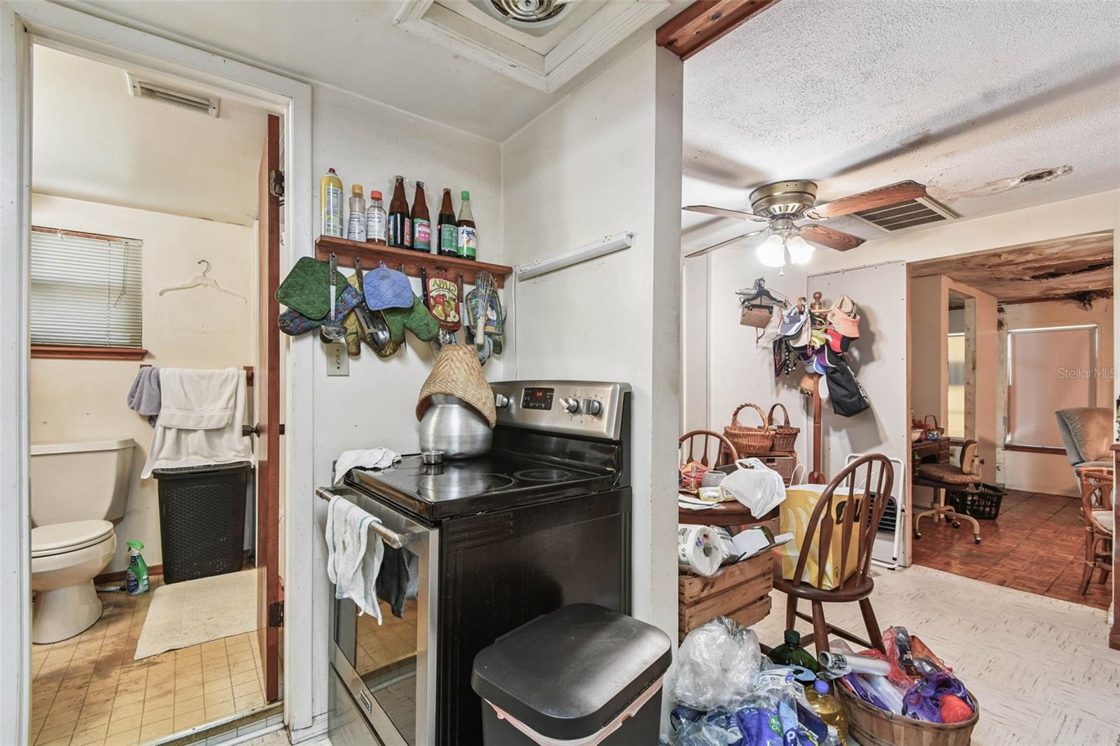 Image 10 of 30 For 9399 Antilles Drive