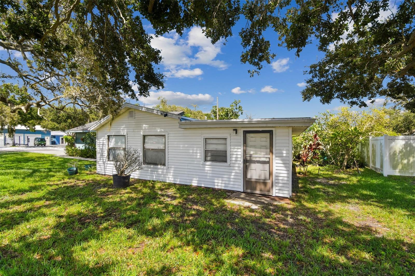 Image 28 of 30 For 9399 Antilles Drive