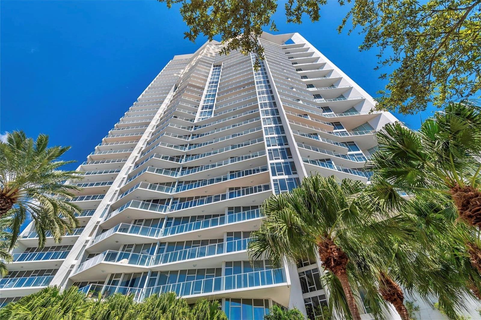 Details for 175 1st Street S 2804, ST PETERSBURG, FL 33701