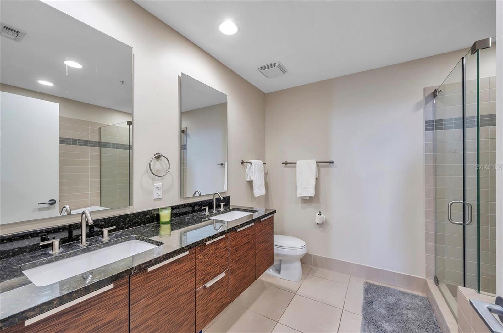 Image 24 of 33 For 175 1st Street S 2804