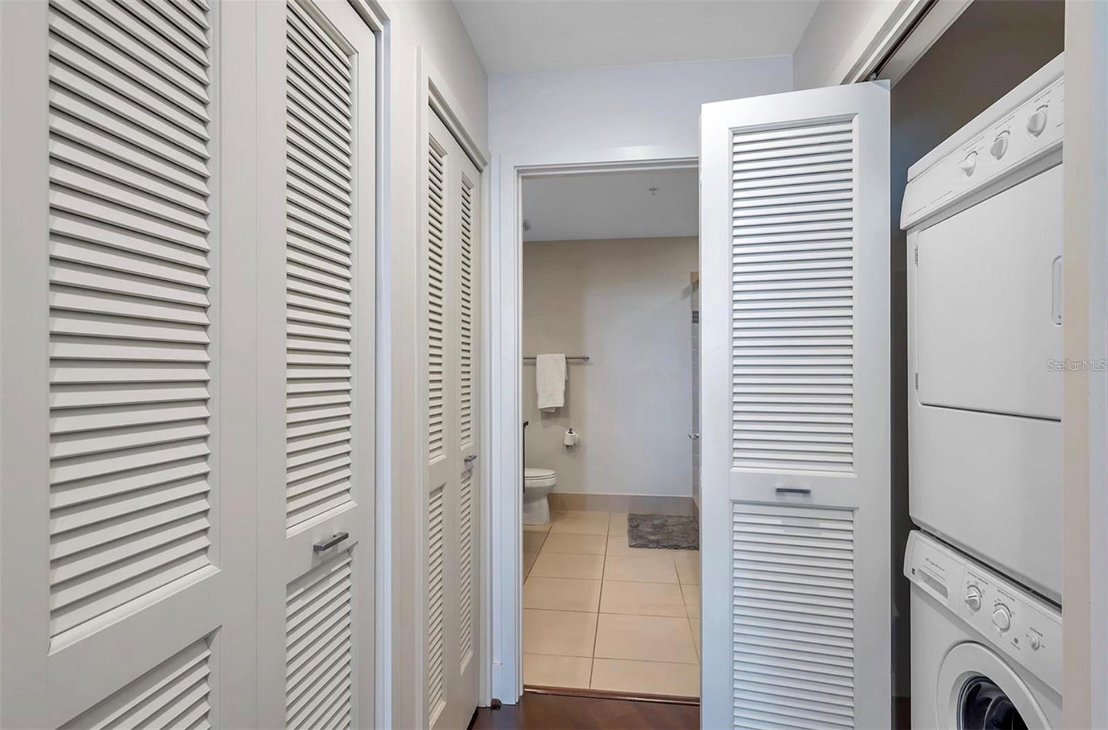 Image 26 of 33 For 175 1st Street S 2804