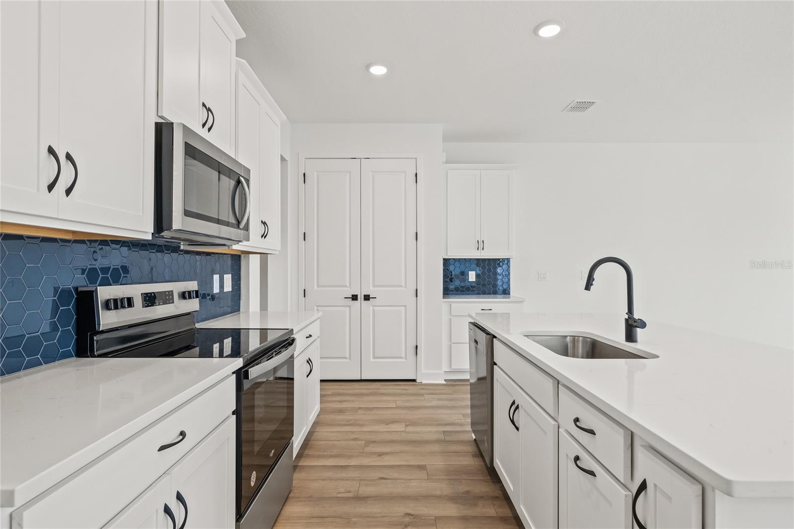 Image 12 of 48 For 2031 Wild Heron Court