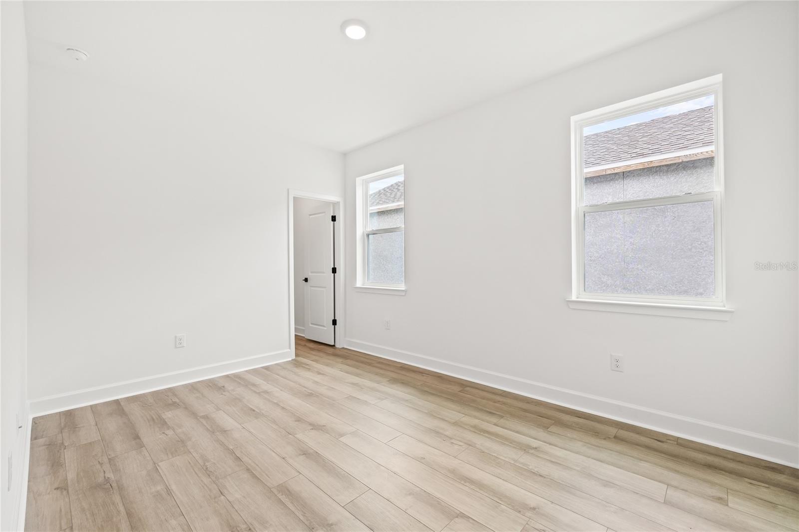 Image 32 of 48 For 2031 Wild Heron Court