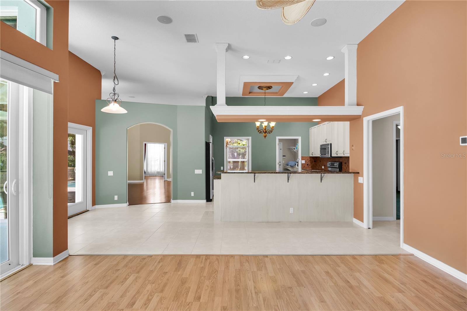 Image 14 of 57 For 104 Camelot Ridge Drive