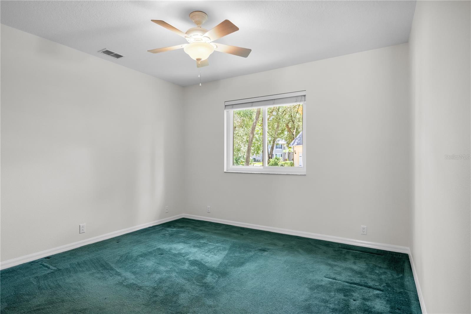 Image 37 of 57 For 104 Camelot Ridge Drive