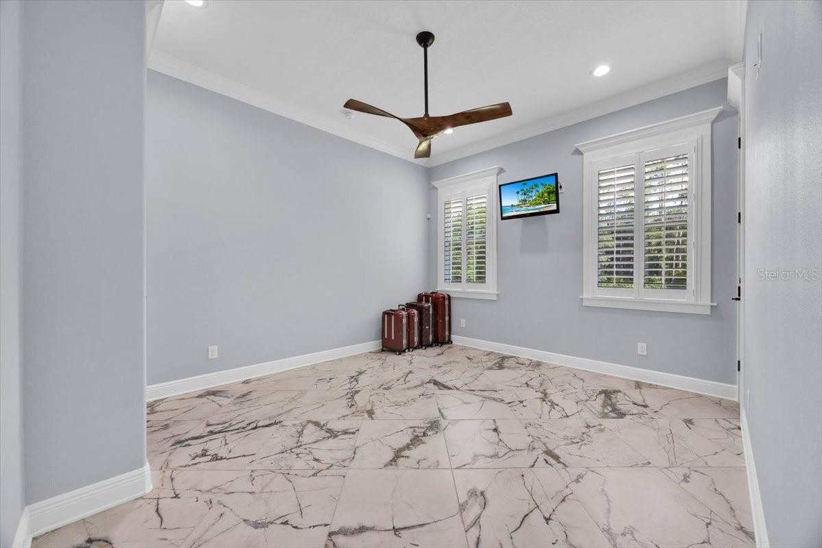 Image 31 of 65 For 6817 Peyton Drive
