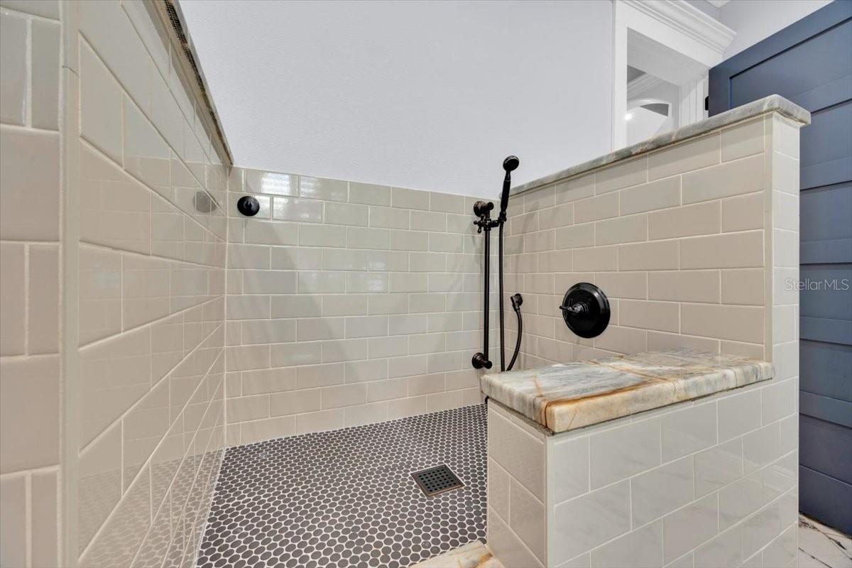 Image 35 of 65 For 6817 Peyton Drive