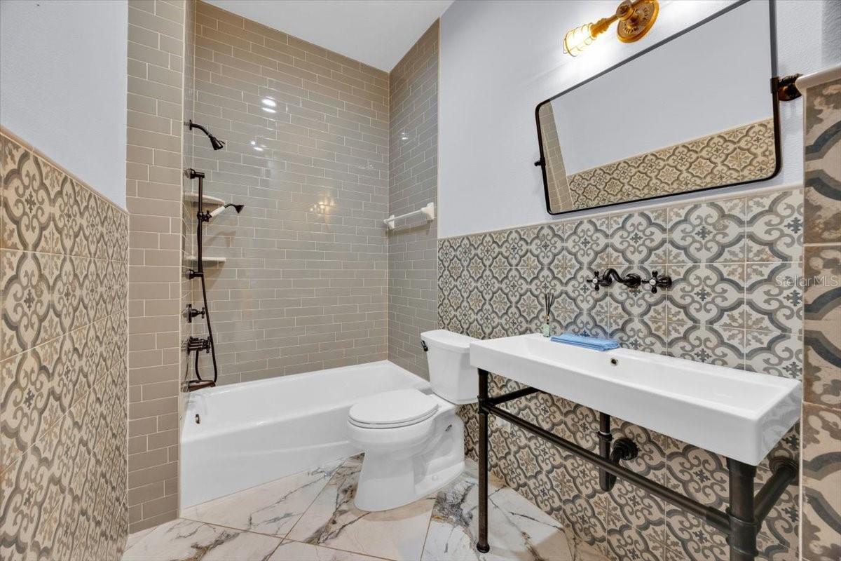 Image 39 of 65 For 6817 Peyton Drive