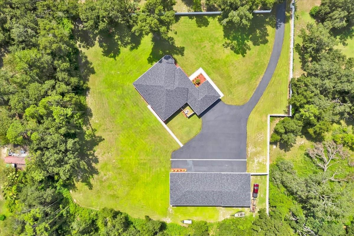 Image 4 of 65 For 6817 Peyton Drive