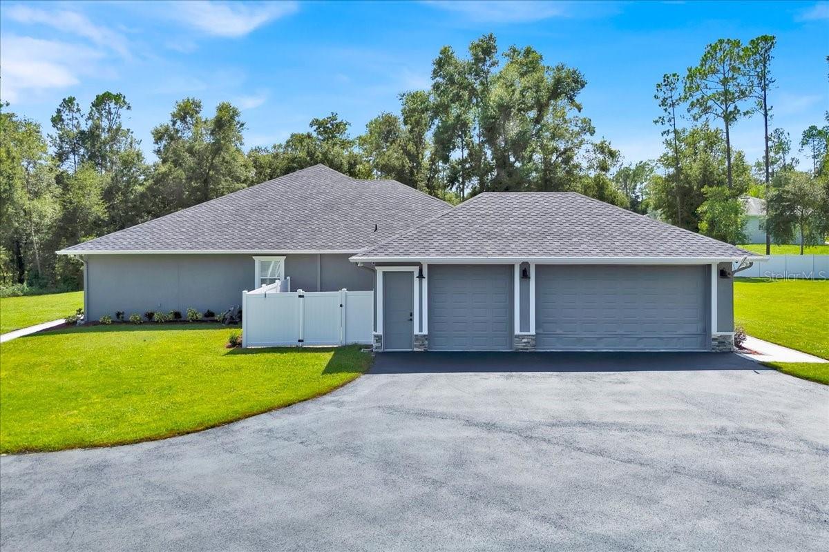 Image 9 of 65 For 6817 Peyton Drive