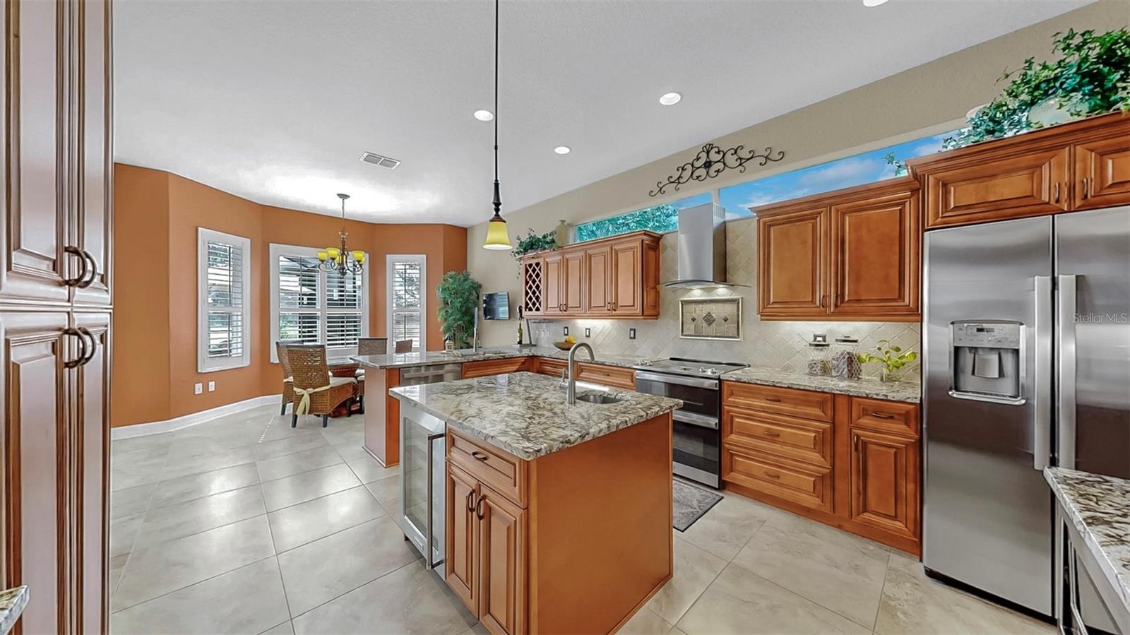 Listing photo id 16 for 13342 Trailing Moss Drive