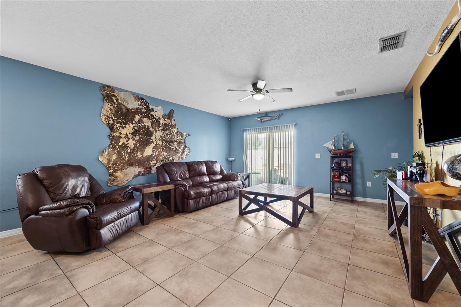 Image 4 of 33 For 3312 Lynrock Avenue