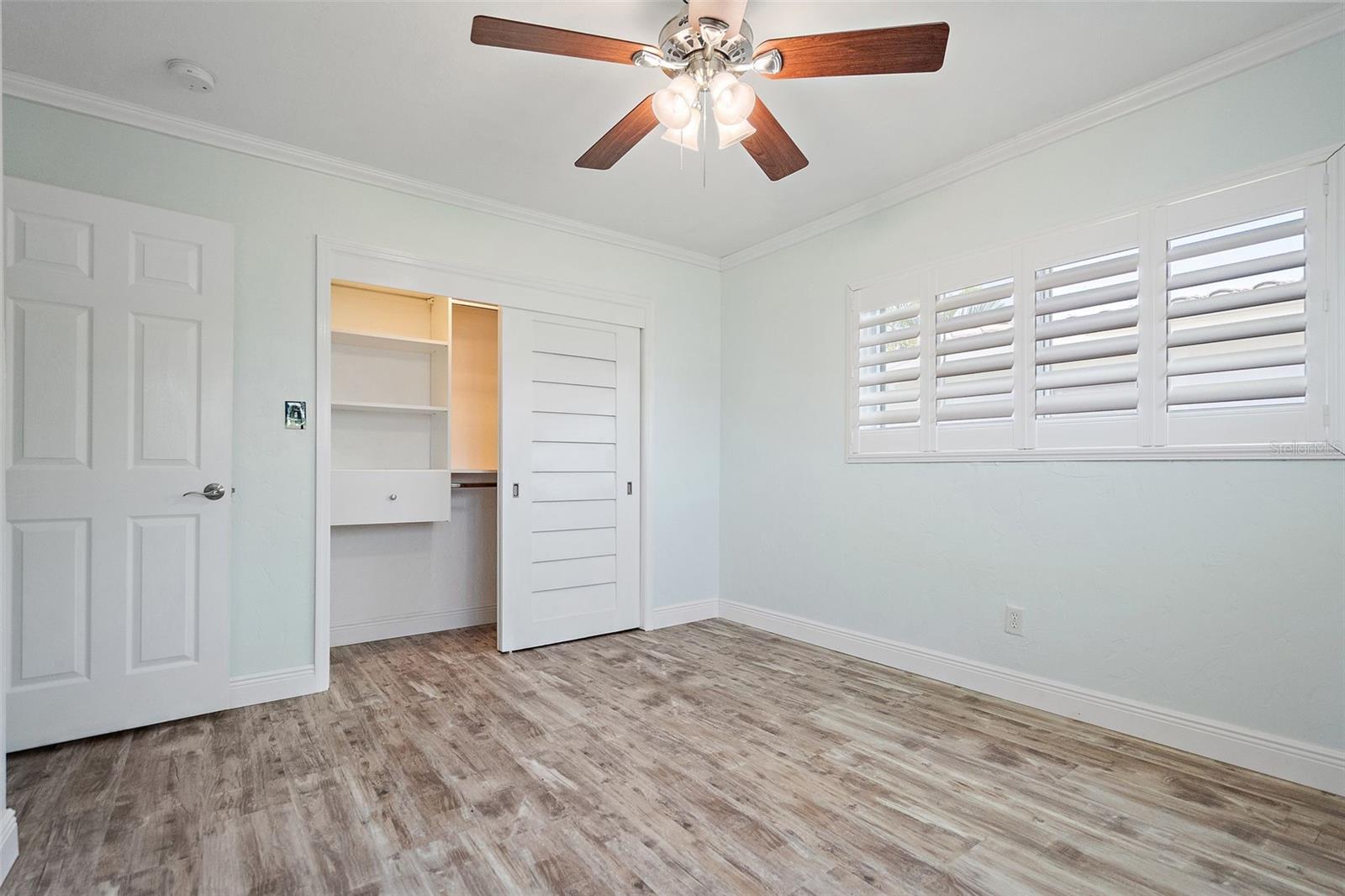 Image 24 of 33 For 12170 4th Street E