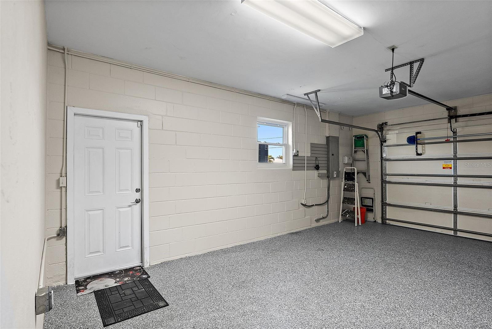 Image 7 of 33 For 12170 4th Street E