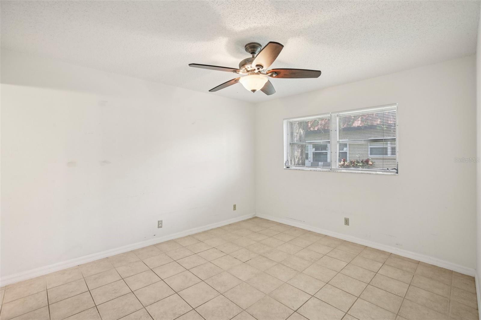 Image 12 of 26 For 601 Hercules Avenue 1602