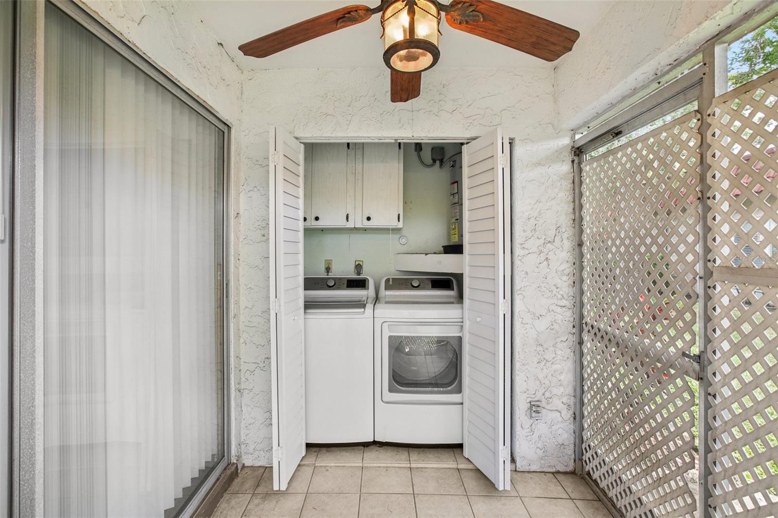 Image 17 of 26 For 601 Hercules Avenue 1602