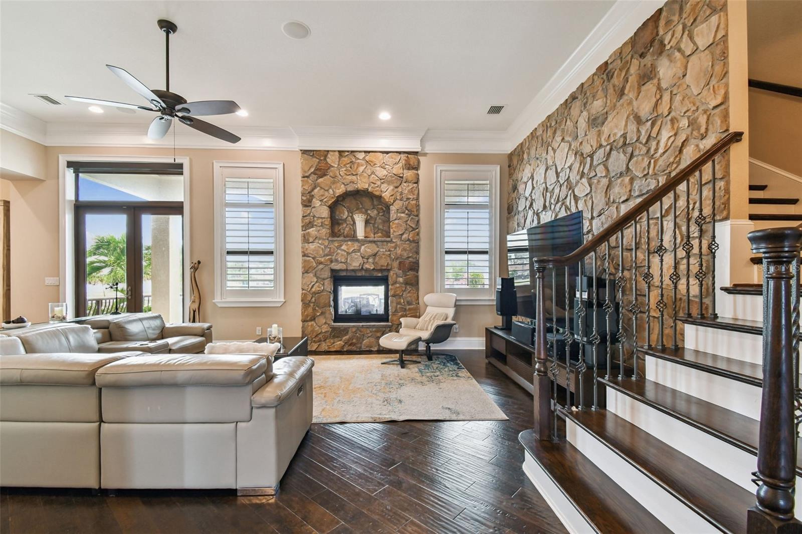 Image 13 of 100 For 5405 Leilani Drive