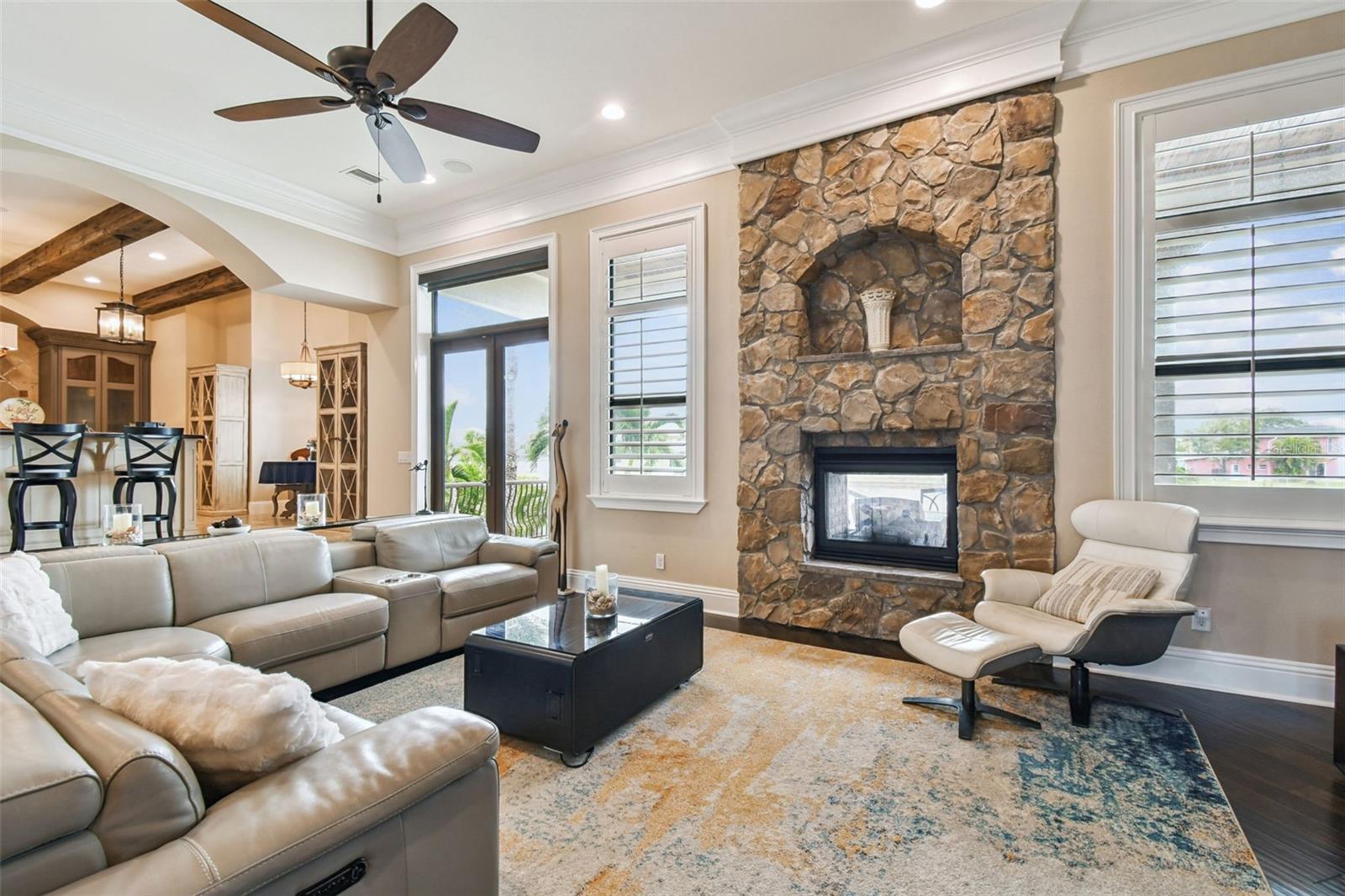 Image 14 of 100 For 5405 Leilani Drive