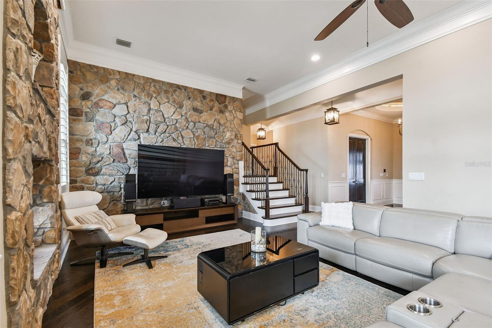 Image 16 of 100 For 5405 Leilani Drive