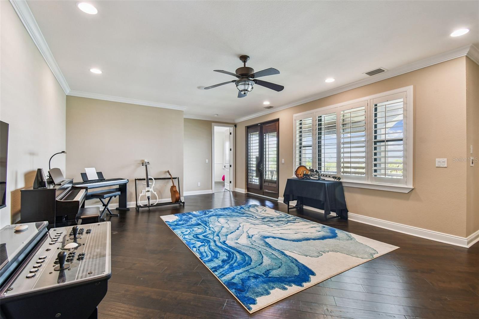 Image 35 of 100 For 5405 Leilani Drive