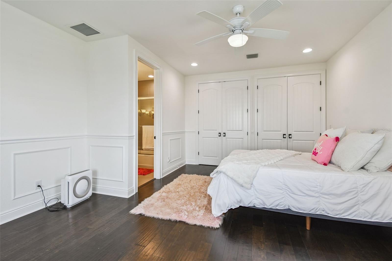 Image 42 of 100 For 5405 Leilani Drive