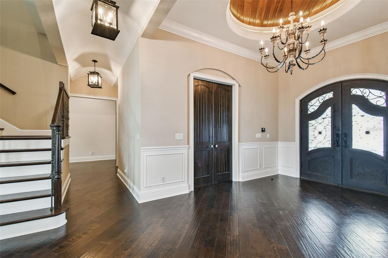 Image 8 of 100 For 5405 Leilani Drive