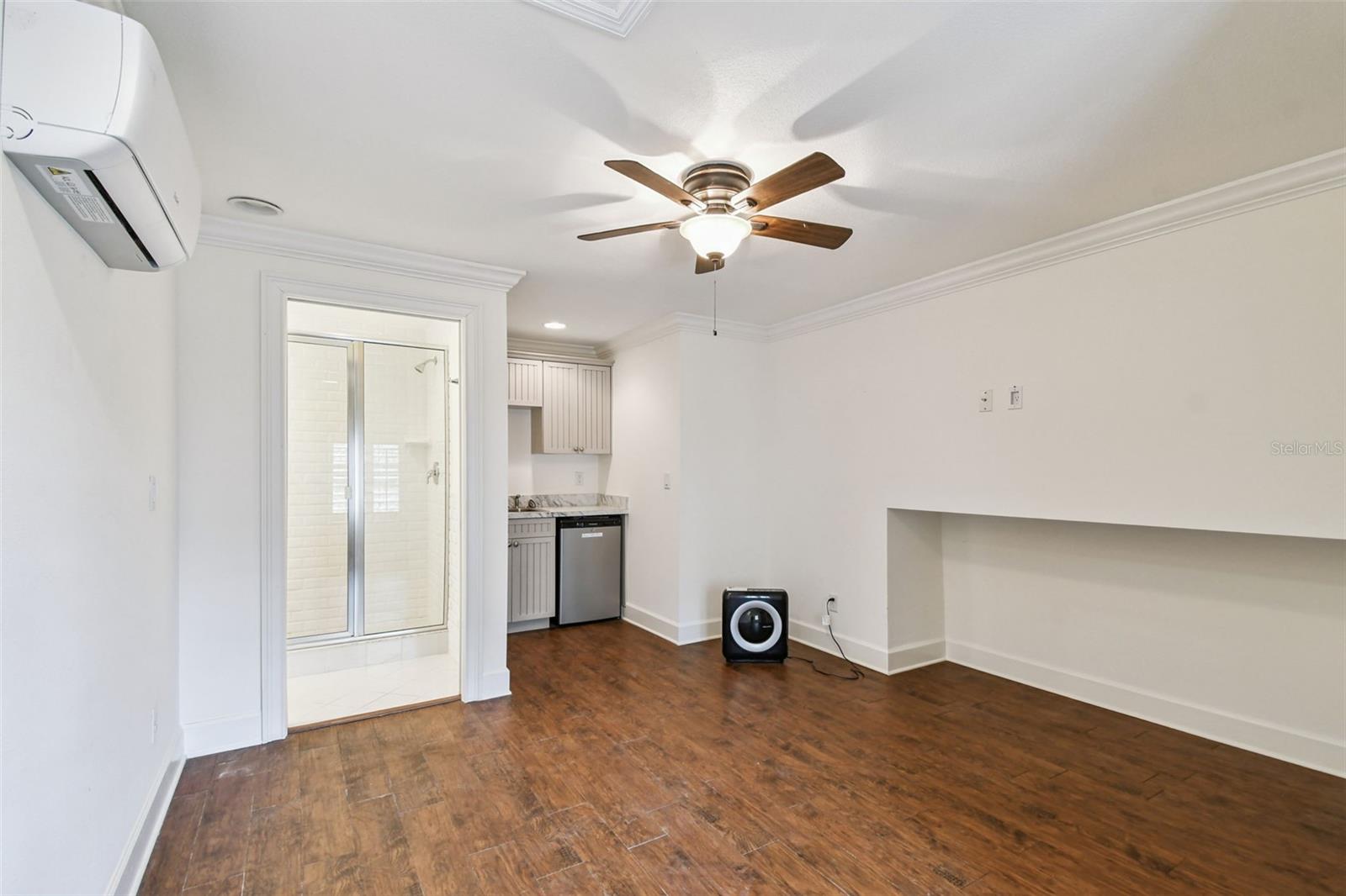 Image 89 of 100 For 5405 Leilani Drive