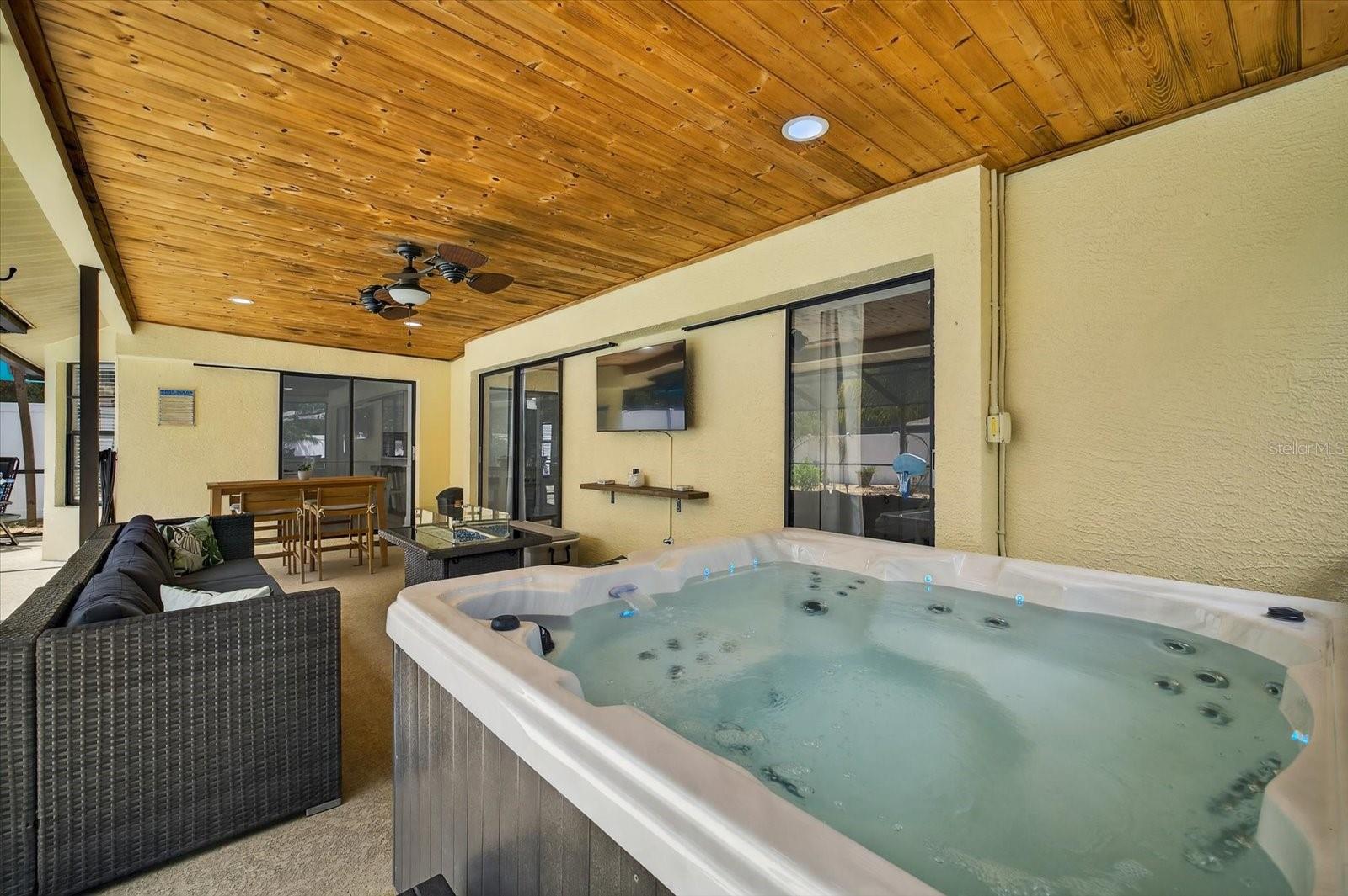 Image 14 of 58 For 432 Tryon Circle