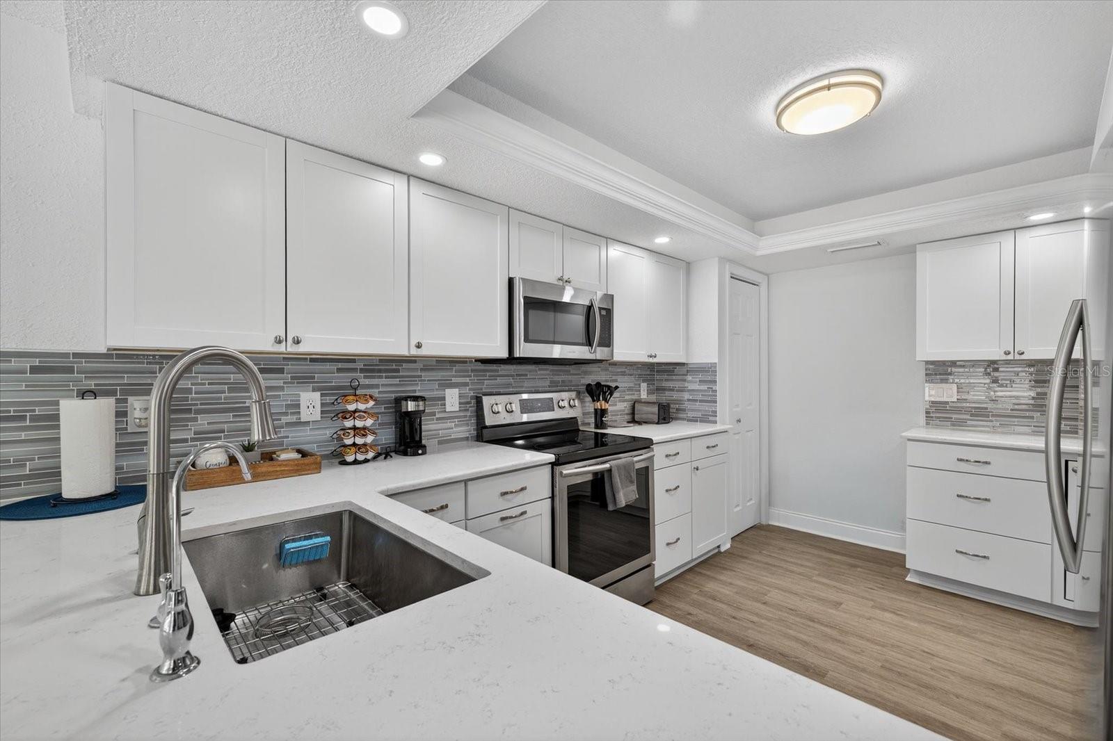 Image 19 of 58 For 432 Tryon Circle